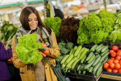 Tak Cuma Wortel, Konsumsi Sayuran Ini Juga Sehatkan Mata dan Cegah Katarak