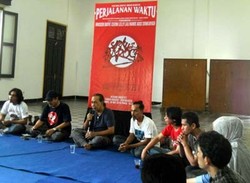 Sawung Jabo & Sirkus Barock Akan Pentaskan Perjalanan Waktu di Yogya