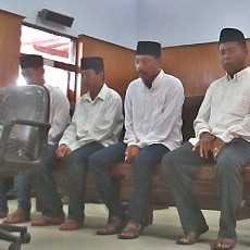 100 Polisi Amankan Sidang Pembunuhan Dua Warga Pamekasan