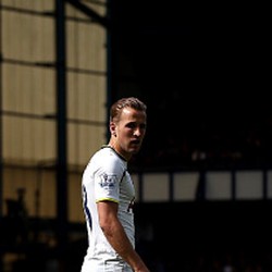 Kane Tak Mau Cuma Jadi Sensasi Semusim