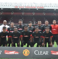 Berlaga di Theatre of Dreams, Lawan MU U-17
