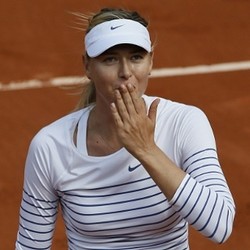 Sharapova dan Azarenka ke Babak Kedua