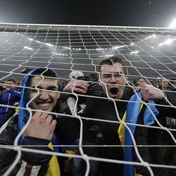 Pemain-pemain Dnipro Patungan untuk Bayari Tiket Suporter