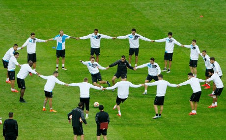 Sevilla Tidak Merasa Jadi Favorit