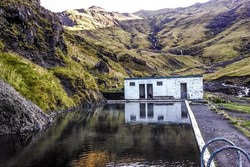 Awal Abad ke-20, Orang Islandia Belajar Berenang di Kolam Ini