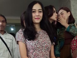 Aura Kasih: Inisial AK Sudah Heboh Sejak Kasus Wawan