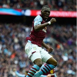 Wenger Nilai Benteke Bakal jadi Ancaman Besar