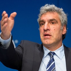 6 Pejabat FIFA Ditangkap, Blatter Disebut Ada di Kantor dan Tetap Tenang