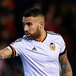 Valencia Pasang Harga Rp 720 M untuk Otamendi