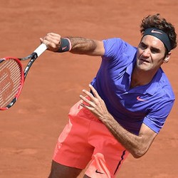 Federer Kerja Keras untuk Pijak Babak Ketiga