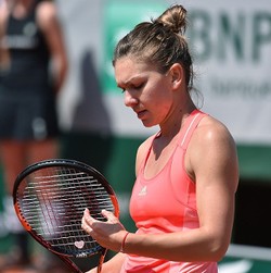 Halep Tahun Lalu ke Final, Tahun Ini Cuma Sampai Babak Kedua