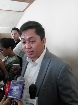 Siap Lawan Staf Cantik Denty, Frans: Saya Minta Sidang MKD Terbuka!