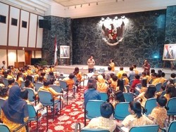 Ahok Ditanya Anak SD, Kenapa Pejabat Bicara Tak Sopan?