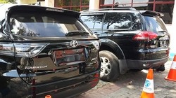 Setelah Lotus dan Mercy, Polisi Amankan Harrier dan Pajero Sport Bodong