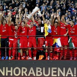 Sevilla Juara, Spanyol Samai Italia