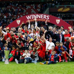 Sejak 2006, Sevilla: 6 Final, 6 Trofi Juara