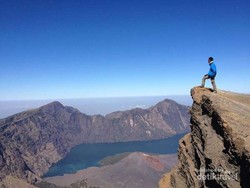 Berkaca dari Kasus Erri, Ini Tips Foto yang Aman di Gunung