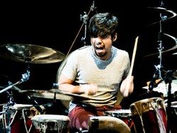 Hendy GIGI Rilis DVD Tutorial Drum dan Dokumenter Perjalanan Karier