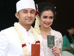 Selamat! Satu Bulan Menikah, Istri Hengky Kurniawan Hamil