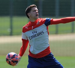 Wenger Sebut Kiper Terbaik Sepanjang Musim yang Akan Tampil di Final