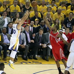 Warriors Jumpa Cavs di Final NBA