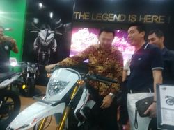 Bareng Prasetio dan Ketua F-NasDem, Ahok Jajal Motor Trail di Jakarta Fair
