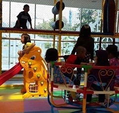 Begini Asyiknya Anak-anak Bermain di Perpustakaan Cikini