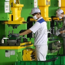 Jokowi Janji Industri RI Tak Lagi Berpusat di Jawa