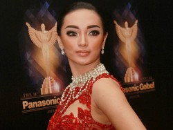 Zaskia Gotik Makin Percaya Diri dengan Rambut Pendek