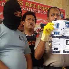 Udin Simpan Banyak Nomor Polisi, Apakah Mereka Pelanggan?