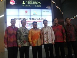 Saham Perdana Pengembang Kota Deltamas Naik 7% ke Rp 225