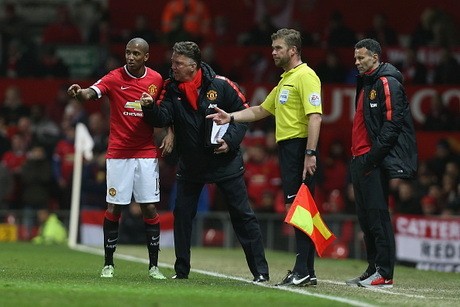 Bersama Van Gaal, Young Merasa Hidup Lagi