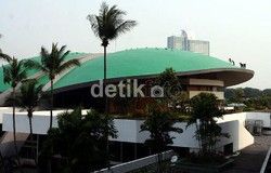 Aduan Soal Tingkah Anggota DPR: Gelar Palsu Hingga Kisruh Rumah Tangga