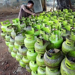 Ini Cara Menteri ESDM Pastikan Hanya Orang Miskin yang Beli Elpiji 3 Kg
