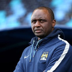 Saatnya Melatih Tim Senior, Vieira?