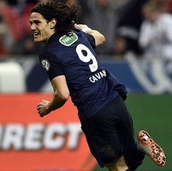 Gol Tunggal Cavani Antar PSG Rangkai Treble Domestik