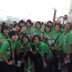 Anggota Korps Wanita AL Ikut Ramaikan Jakarta International 10K