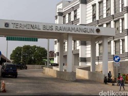 Ahok Persiapkan Lelang Terminal Rawamangun ke Swasta untuk Dikelola
