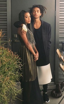 Datang Ke Pesta Kelulusan, Putra Will Smith Pakai Dress