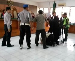 Yance Divonis Bebas, JPU akan Ajukan Kasasi