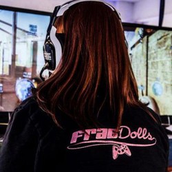 Kelompok Gamer Cantik Frag Dolls Pensiun