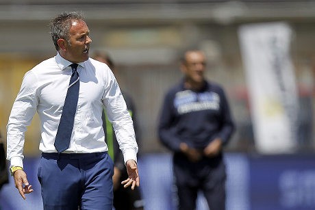 Tinggalkan Sampdoria, Mihajlovic ke Napoli?