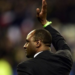 Vieira Dikabarkan Jadi Kandidat Manajer Baru Newcastle