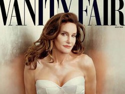 Bangga, Kim Kardashian Puji Kecantikan Bruce Jenner di Cover Majalah
