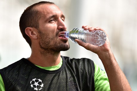 Cedera Betis, Chiellini Terancam Absen Lawan Barca