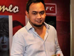 Rilis Hari Ini, Album Kompilasi Signature Bebi Romeo Sudah Terjual 2.800 Keping