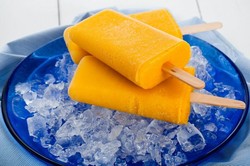 Atasi Hawa Panas dengan 8 Olahan Buah Beku yang Enak dan Sehat (2)