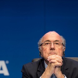 Sepp Blatter Mundur sebagai Presiden FIFA