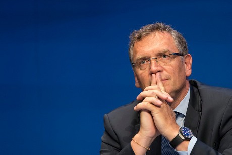 Dugaan Kasus Suap Jerome Valcke di Balik Mundurnya Blatter