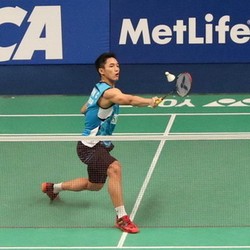 Jonatan Tumbangkan Unggulan Ketujuh